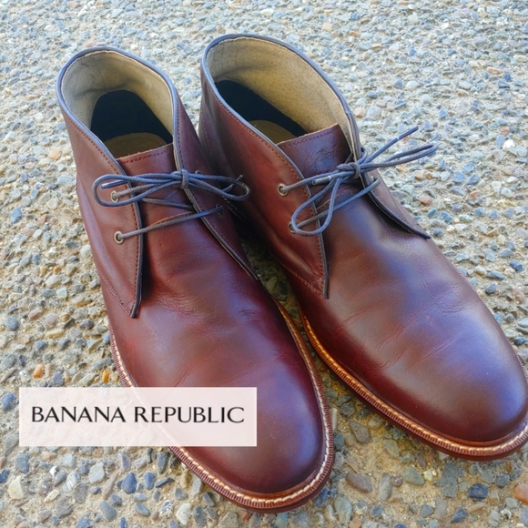 Banana Republic Other - Banana Republic Men's Chukka Boots, Size 10.5, Leather